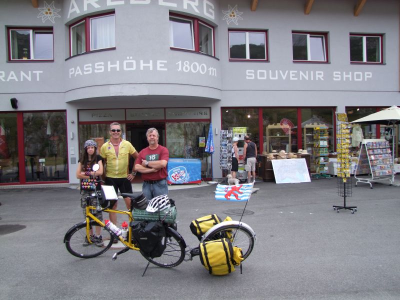 Arlbergtop with Scheer Niki and Lisa jpeg.jpg
